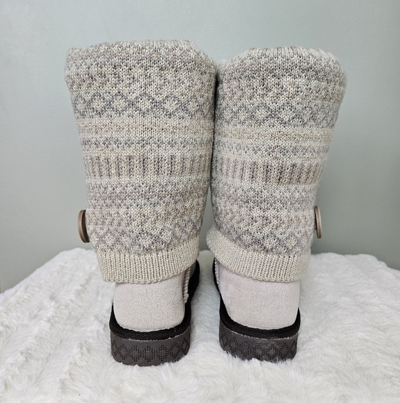 MUK LUKS Women's Janie Cozy Sweater Boot in Stone Lurex Print sz 7 - Picture 4 of 12